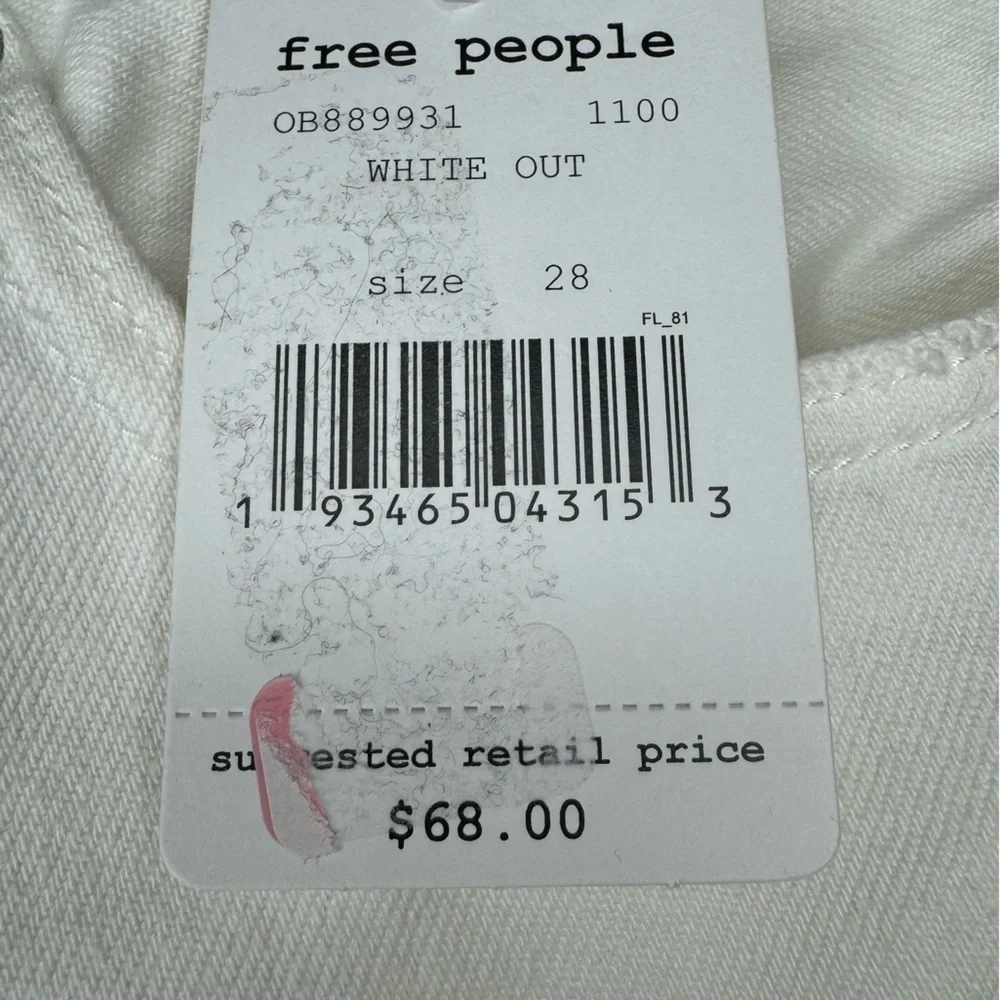 Free People We The Free Sophia Distressed Shorts Size 28 White